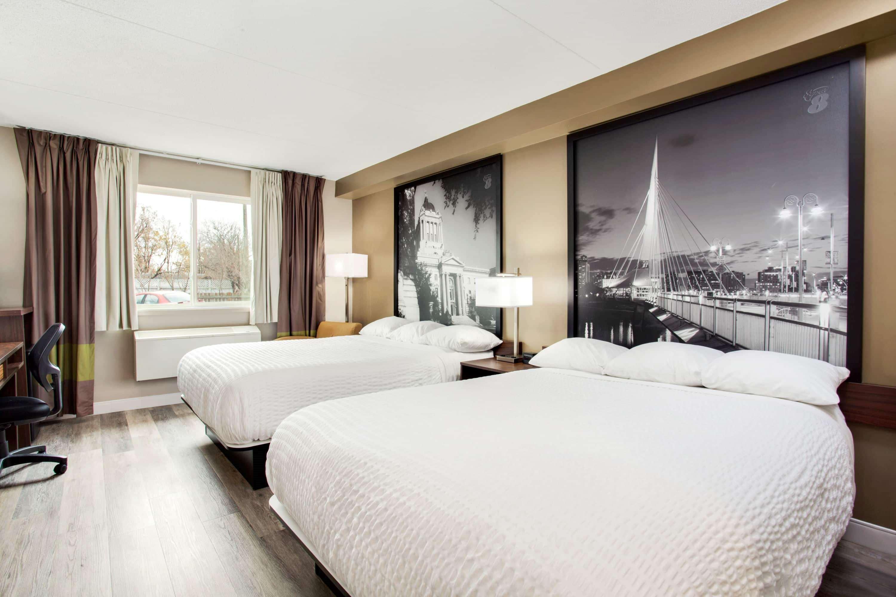 Super 8 By Wyndham Winnipeg West Esterno foto